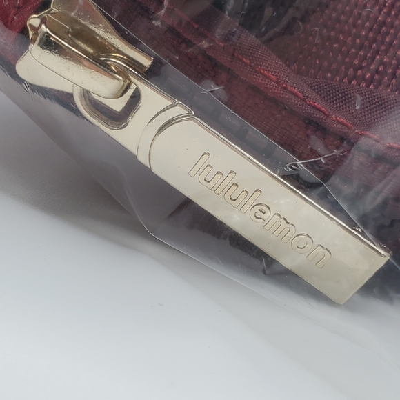 BNWT Rare Lululemon New Year Everywhere Belt 1L - Picture 5 of 14